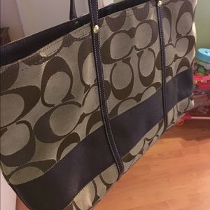 Coach Authetic purse